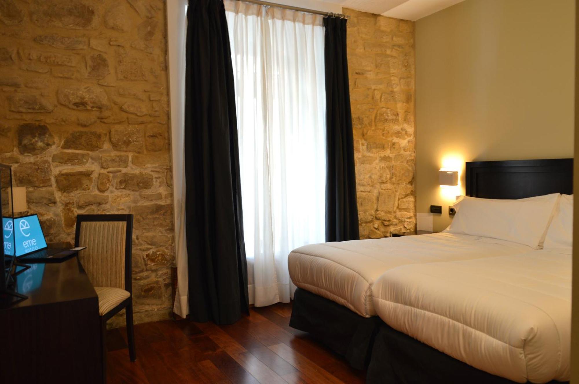 Hotel Baeza Monumental By Eme Hoteles エクステリア 写真