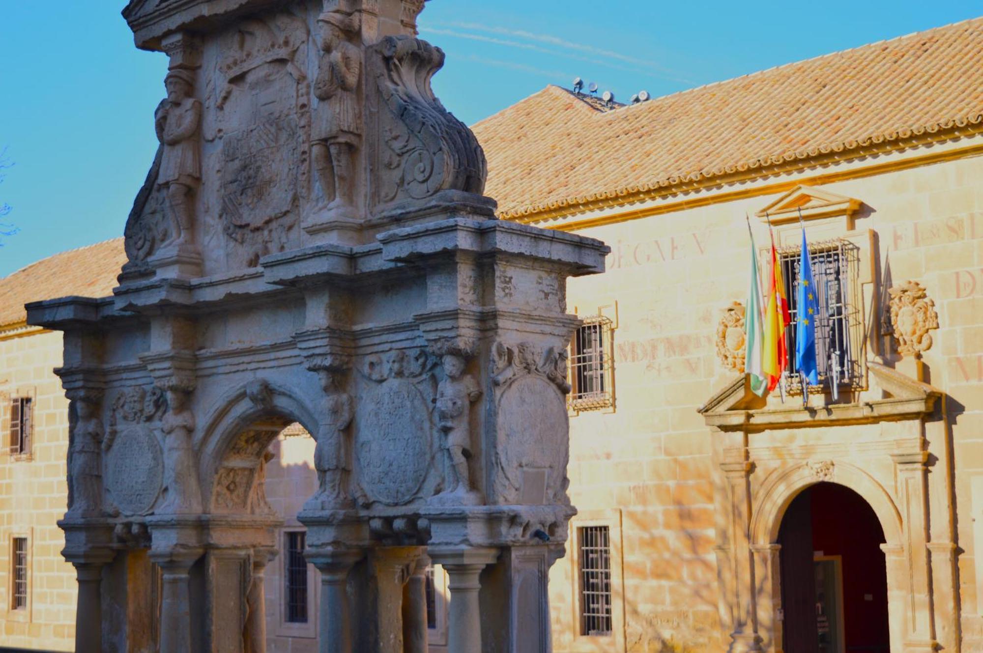 Hotel Baeza Monumental By Eme Hoteles エクステリア 写真