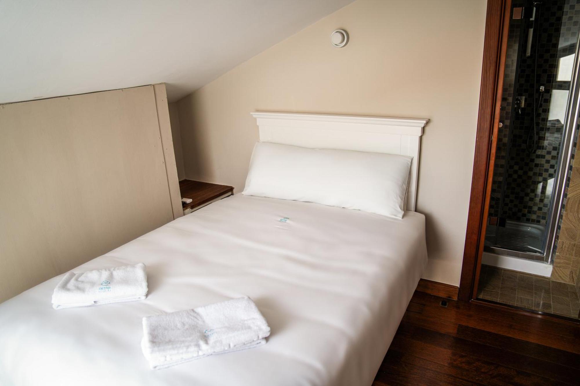 Hotel Baeza Monumental By Eme Hoteles エクステリア 写真