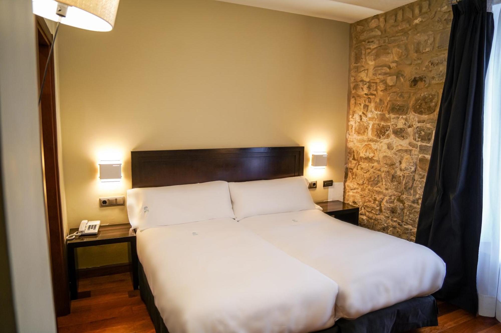 Hotel Baeza Monumental By Eme Hoteles エクステリア 写真