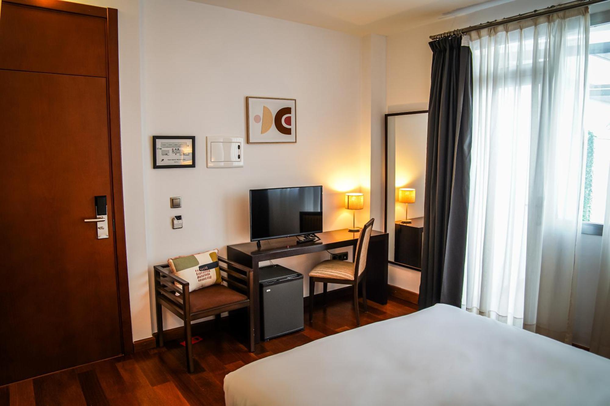 Hotel Baeza Monumental By Eme Hoteles エクステリア 写真