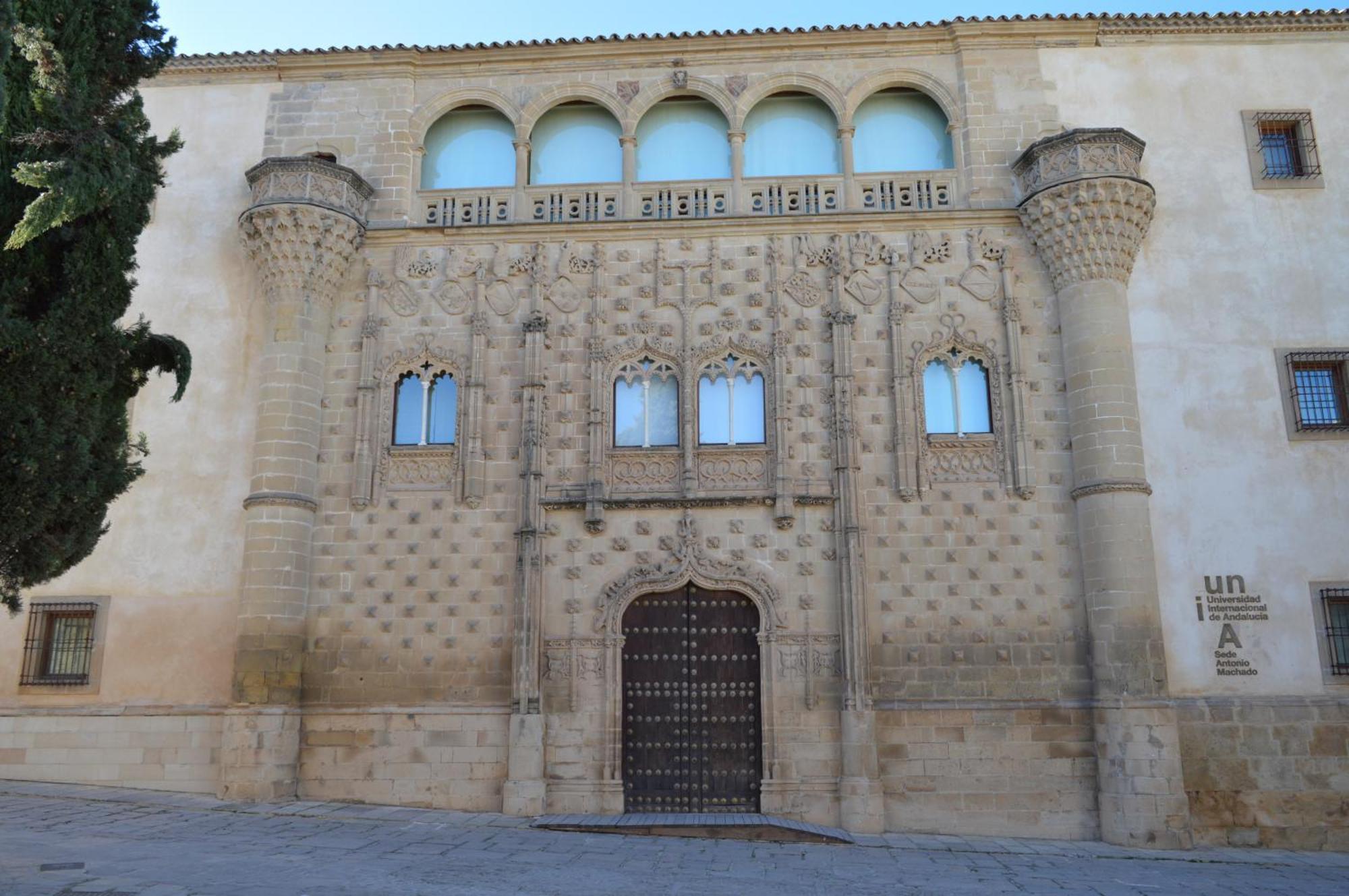 Hotel Baeza Monumental By Eme Hoteles エクステリア 写真
